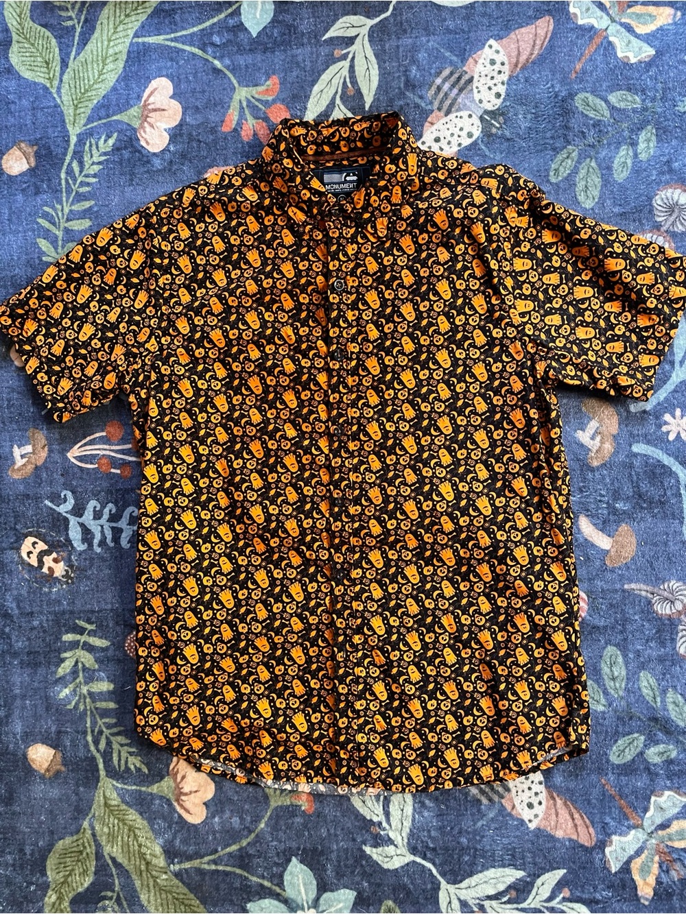 Monument Men’s Halloween Black & Orange Short Sleeve Button-Up Shirt